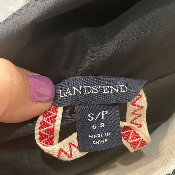 Land’s End Lightweight Rain Jacket - Picture 5 of 5